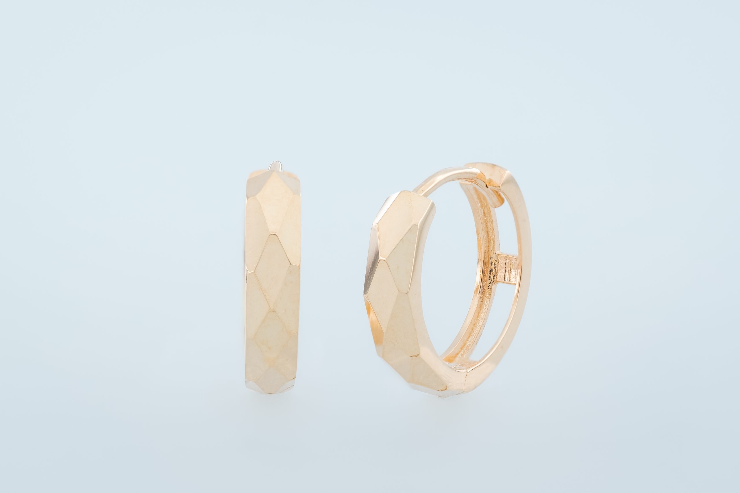 9KT Yellow Gold Diamond Cut Huggies